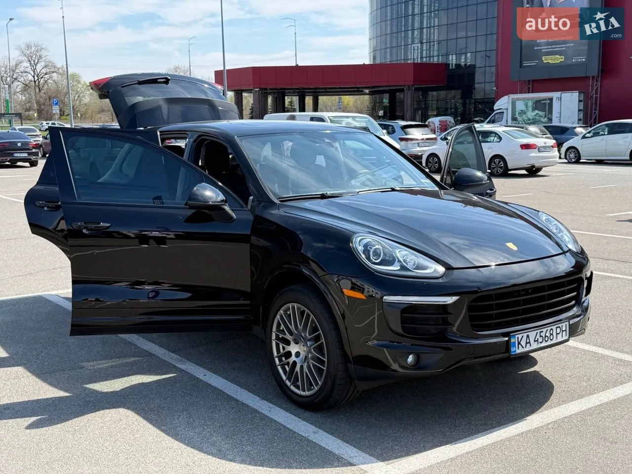 2017 Porsche Cayenne - мініатюра 13