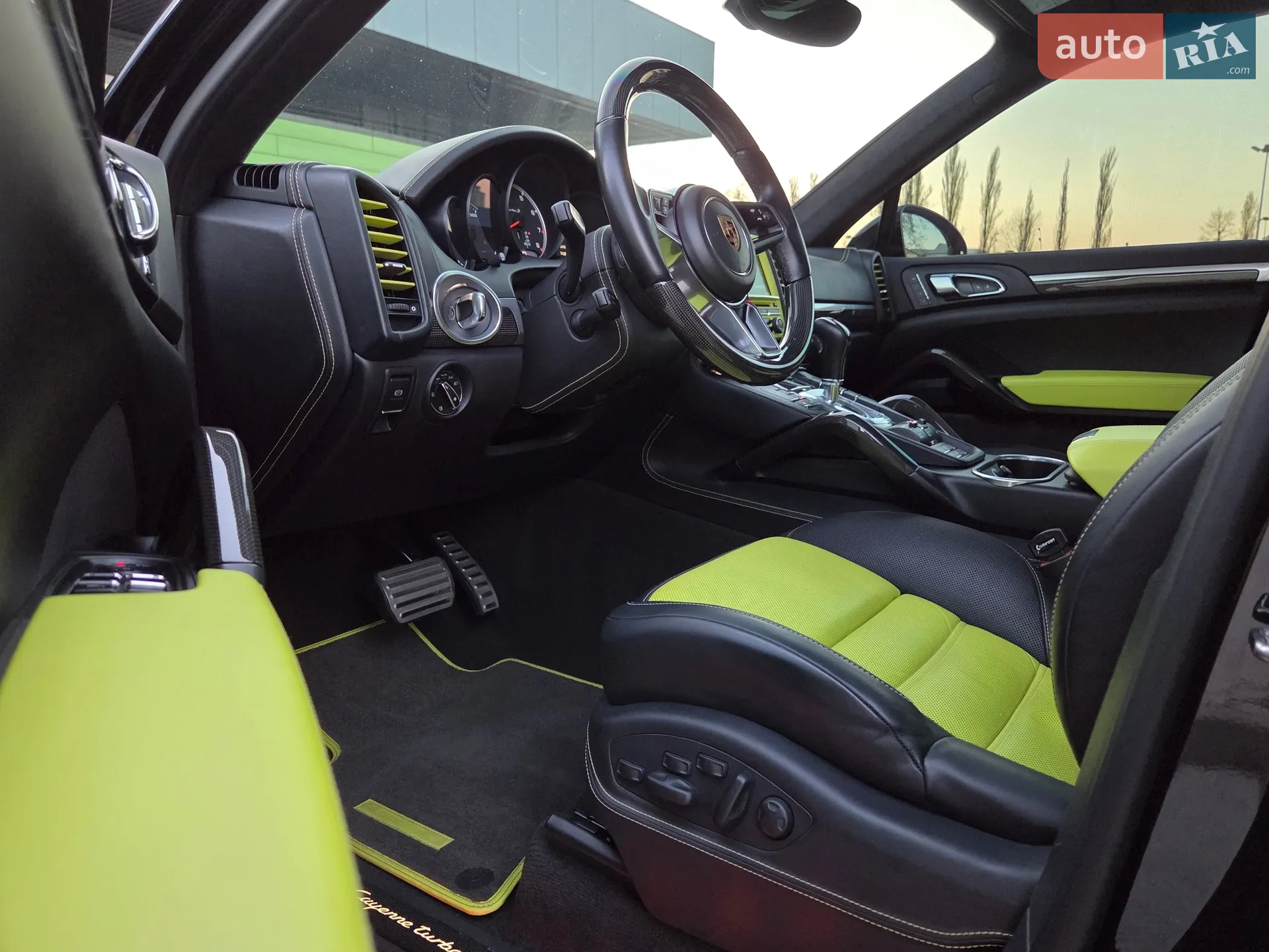 2015 Porsche Cayenne - мініатюра 14