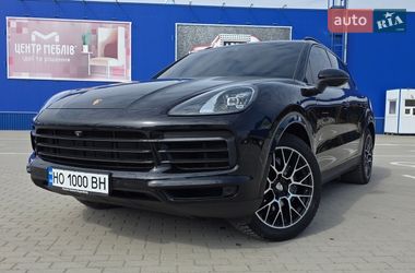 Внедорожник / Кроссовер Porsche Cayenne 2018 в Тернополе