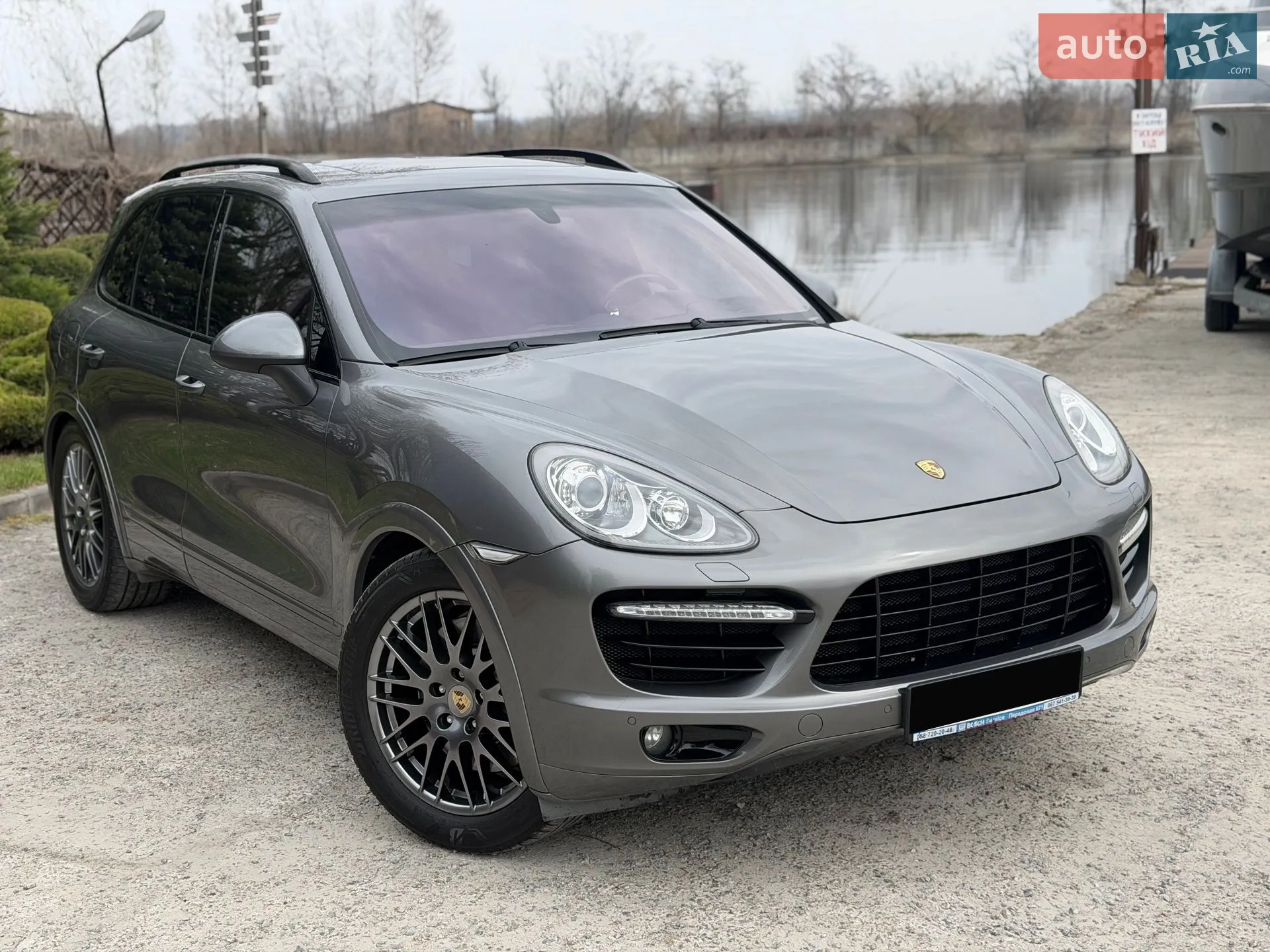 2011 Porsche Cayenne - мініатюра 4