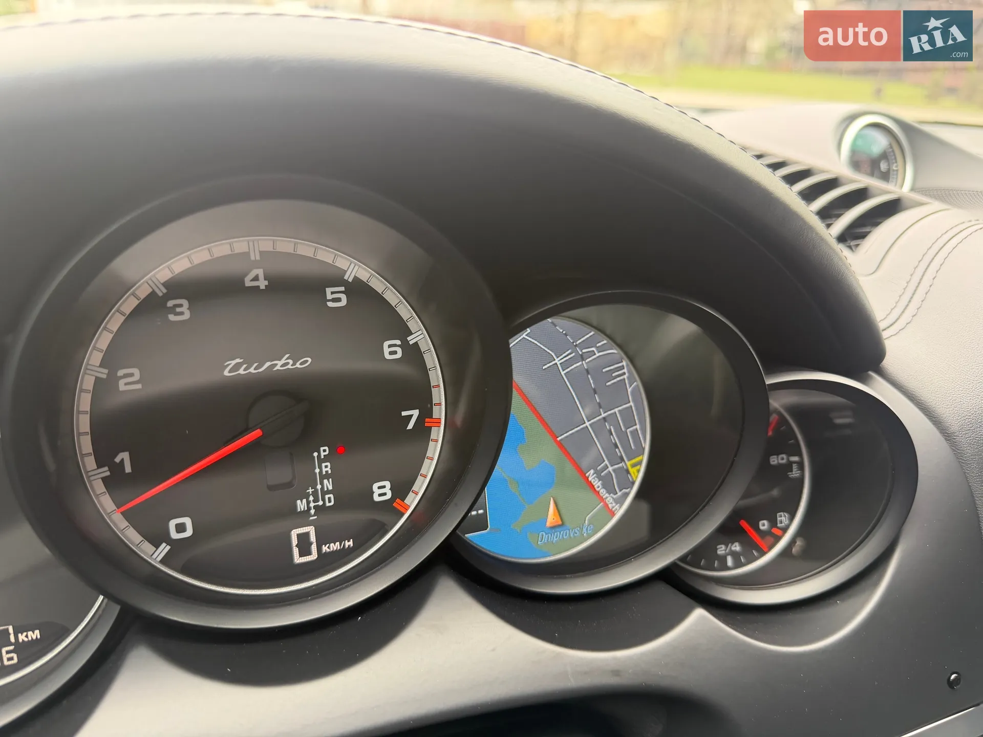 2011 Porsche Cayenne - мініатюра 36