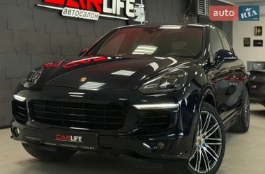 Позашляховик / Кросовер Porsche Cayenne 2015 в Тернополі