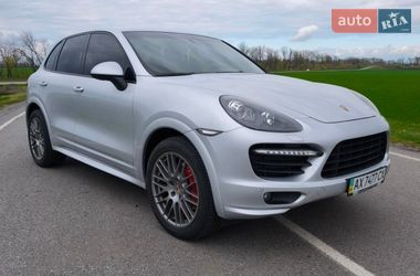 Внедорожник / Кроссовер Porsche Cayenne 2013 в Лозовой