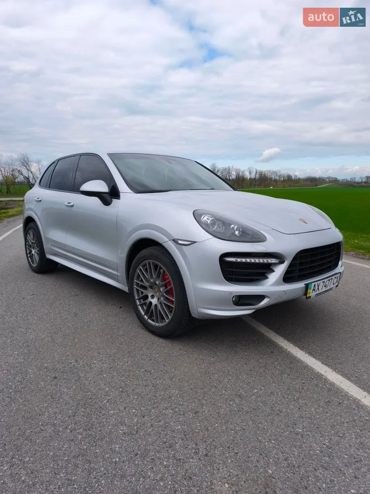 2013 Porsche Cayenne - мініатюра 31