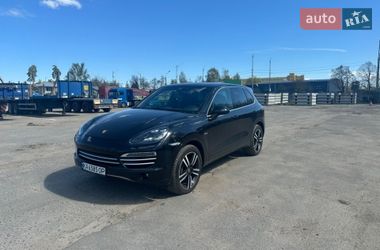 Позашляховик / Кросовер Porsche Cayenne 2014 в Києві