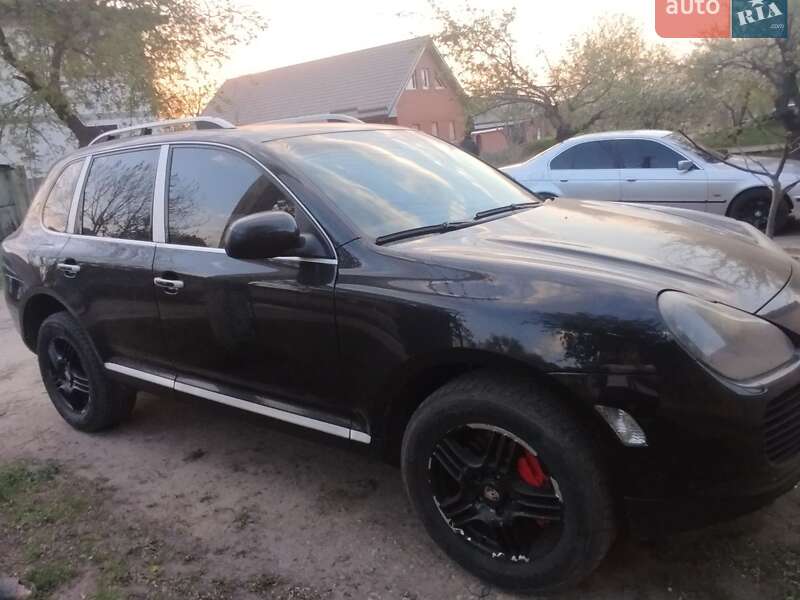 Porsche Cayenne 2003