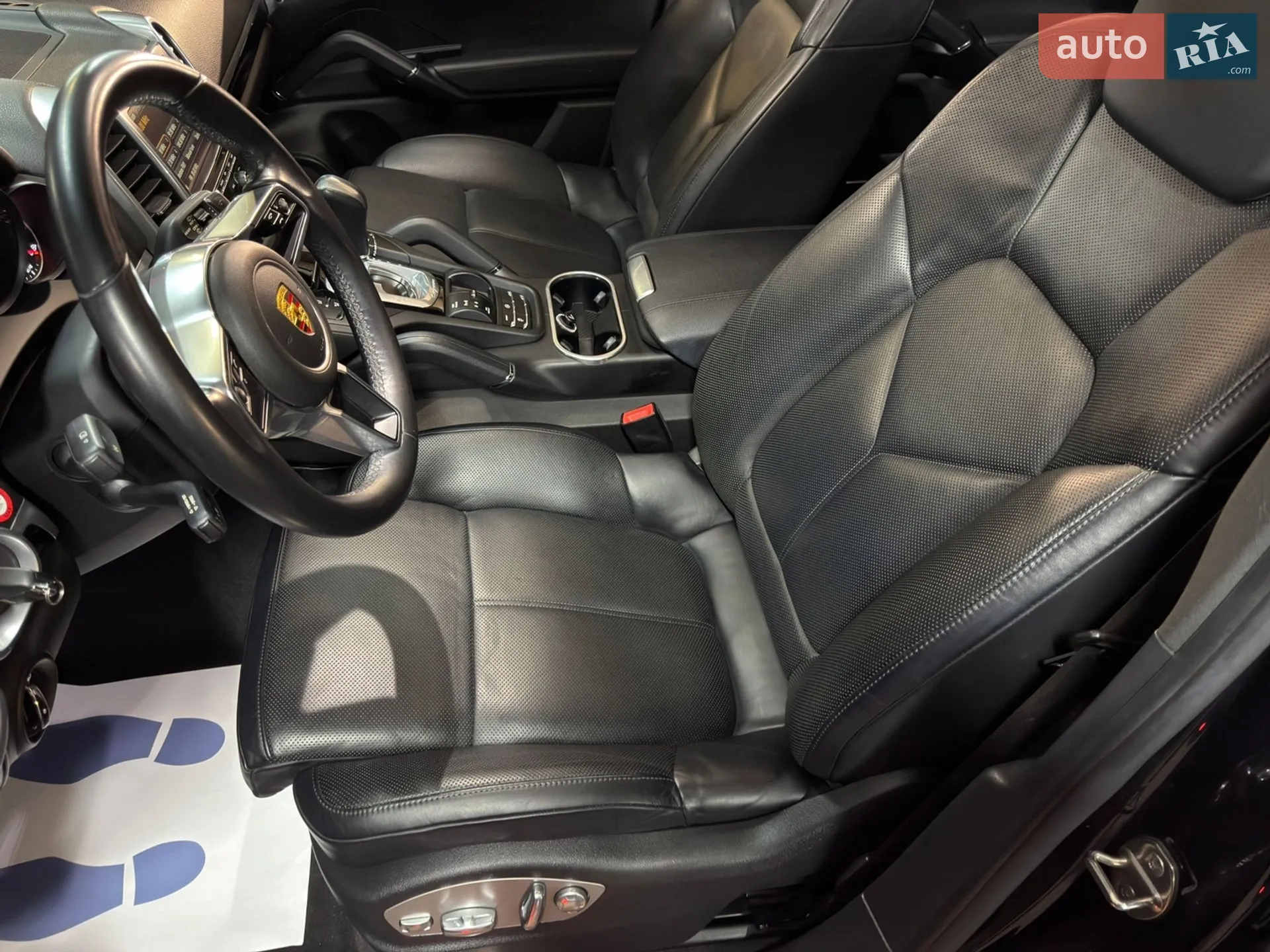 2016 Porsche Cayenne - мініатюра 20
