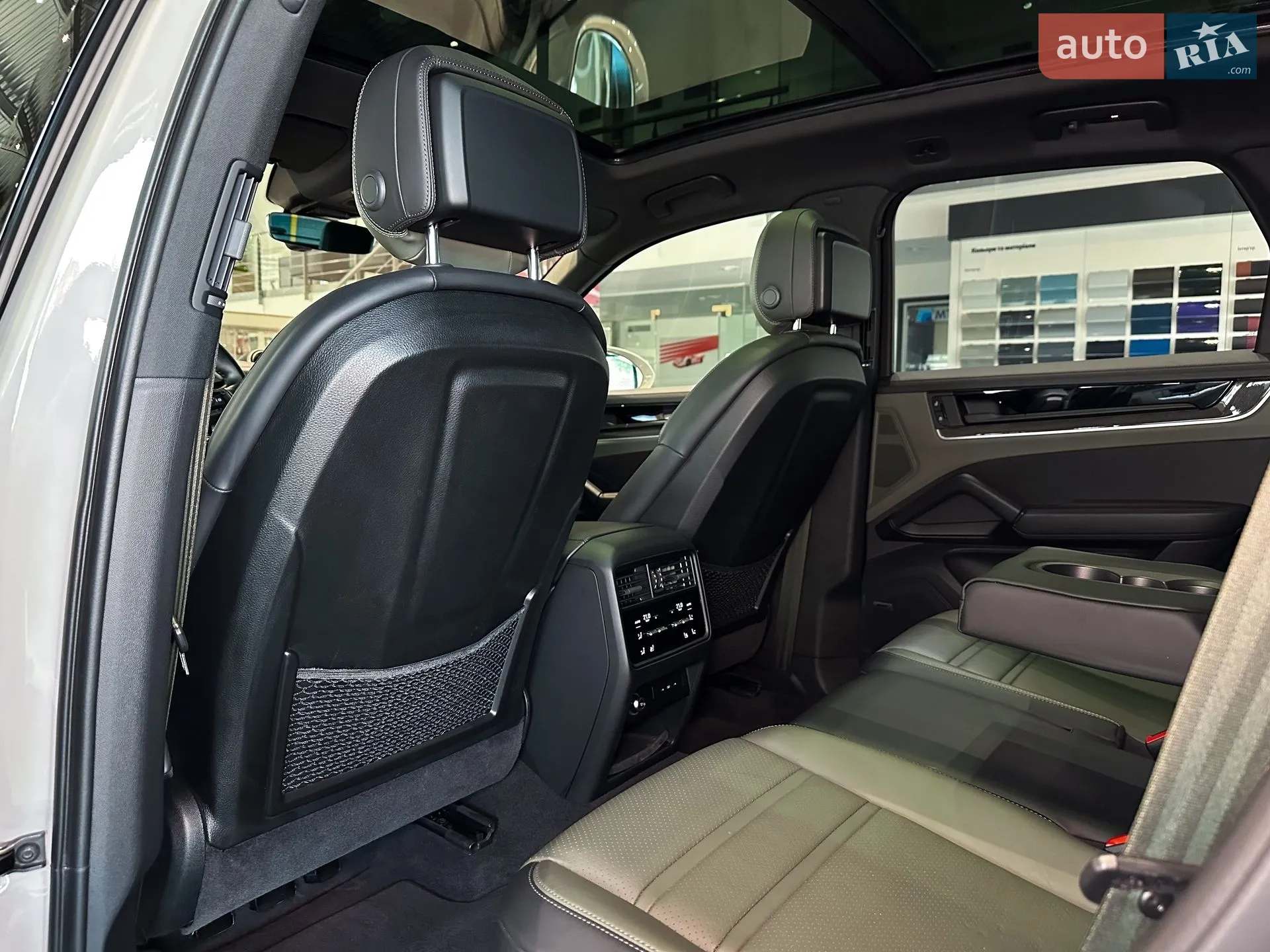 2023 Porsche Cayenne - мініатюра 30