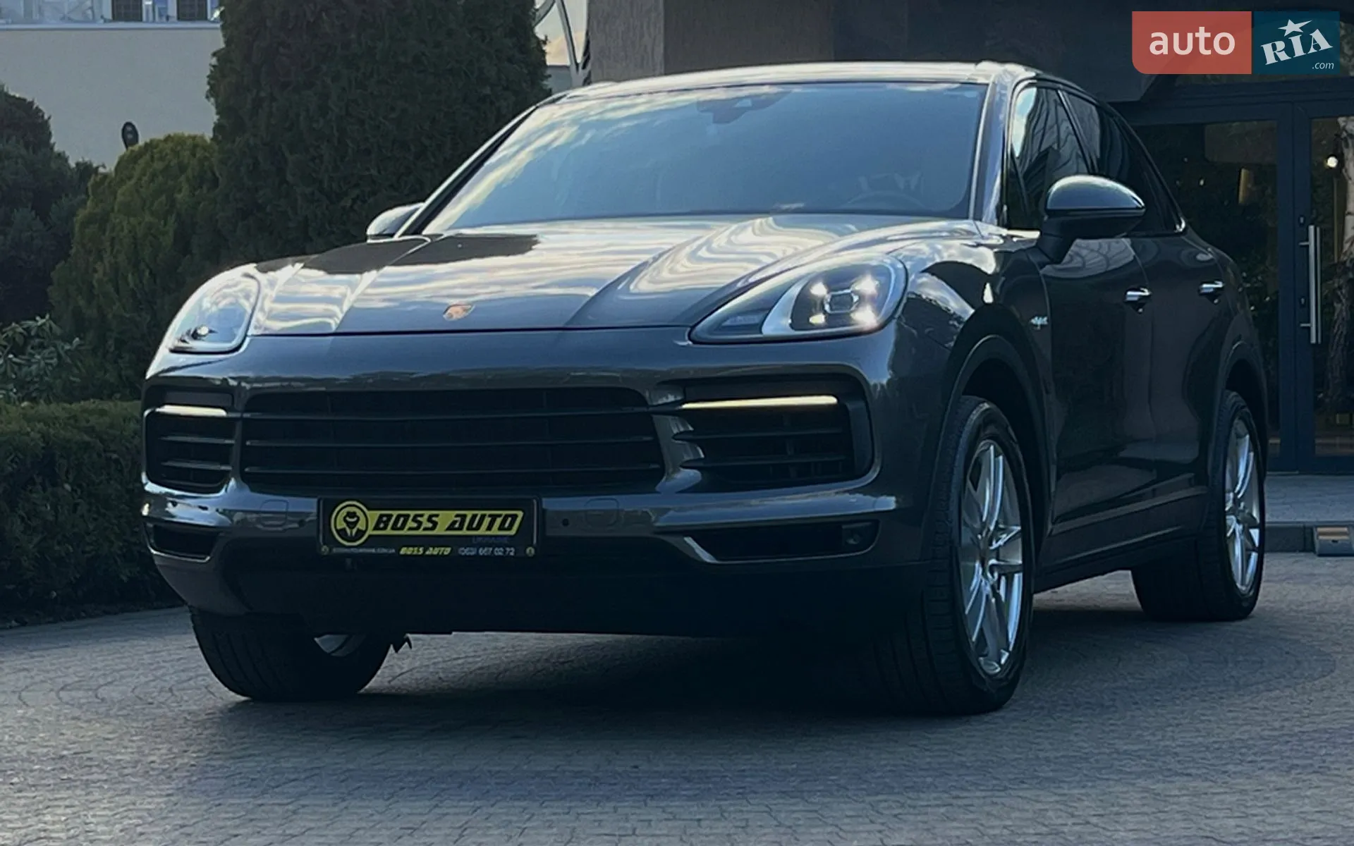2022 Porsche Cayenne - мініатюра 3