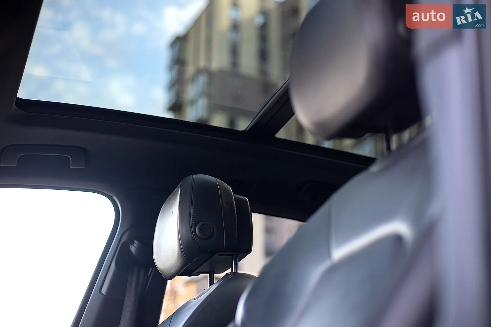 2018 Porsche Cayenne - мініатюра 4