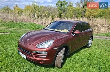 Позашляховик / Кросовер Porsche Cayenne 2013 в Дніпрі