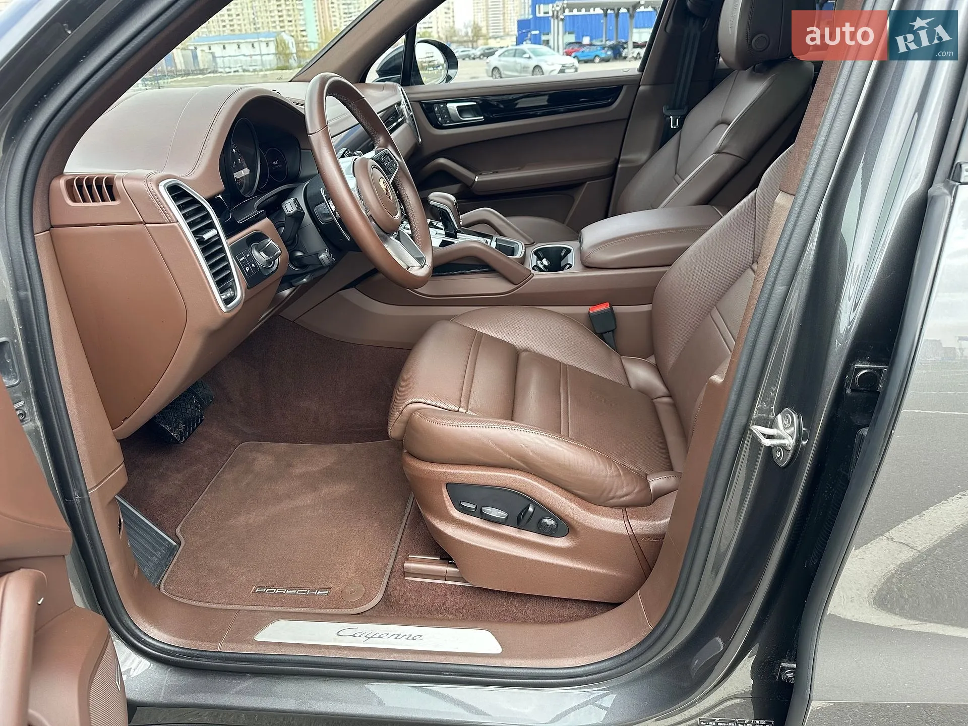2022 Porsche Cayenne - мініатюра 17