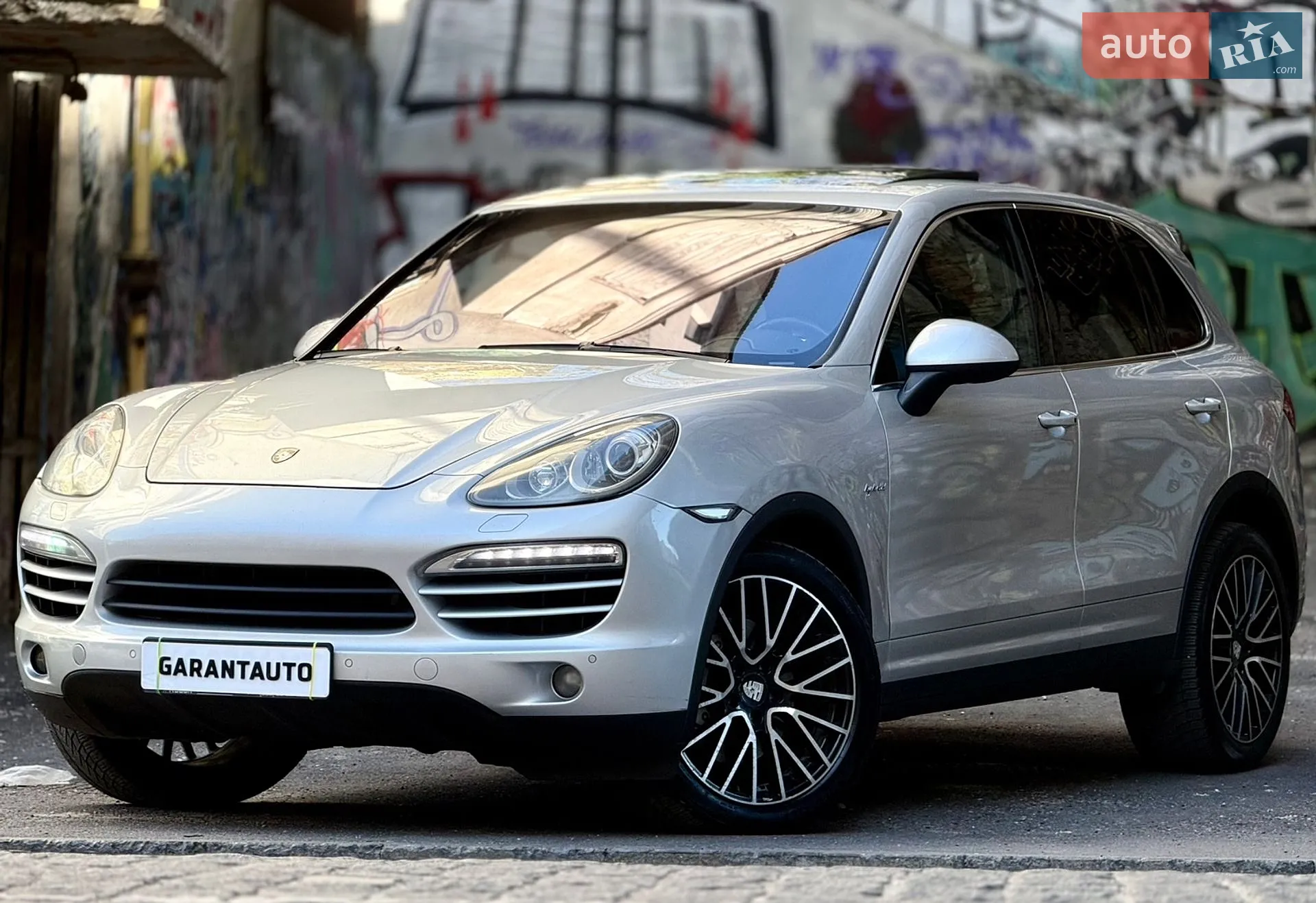 2013 Porsche Cayenne - мініатюра 22