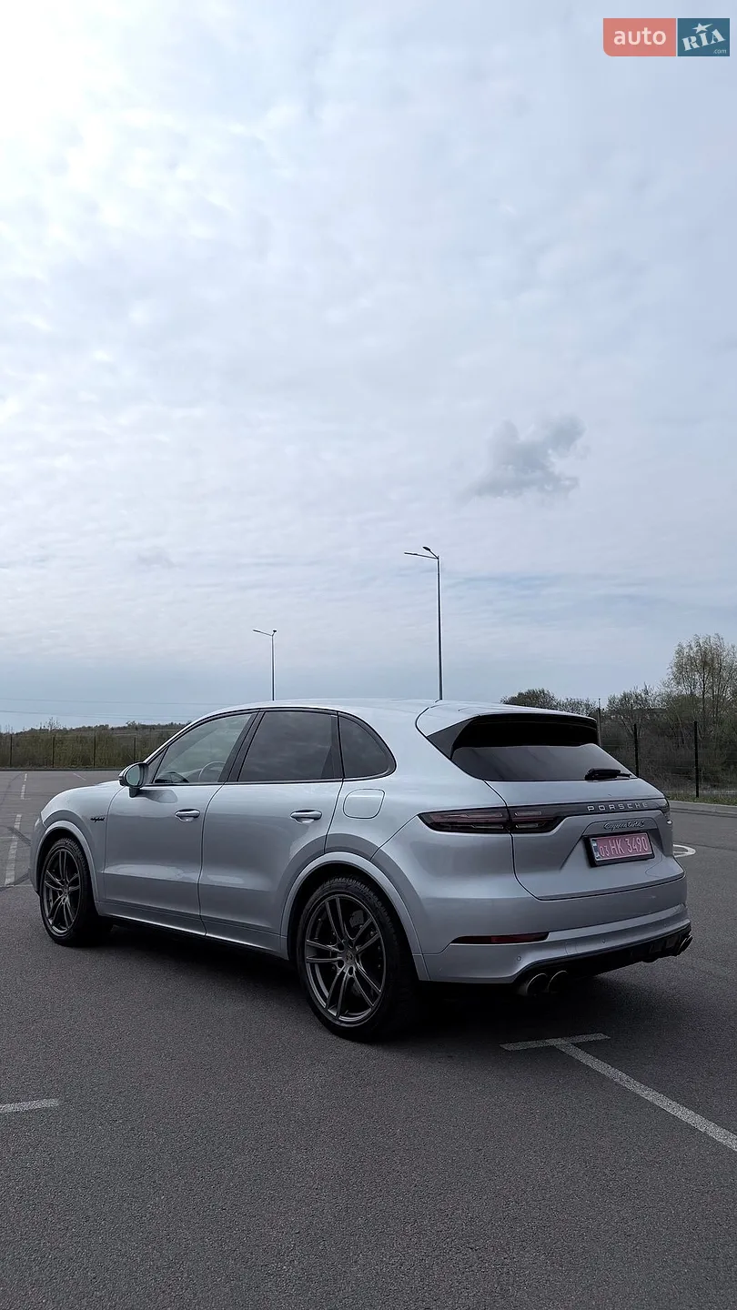 2021 Porsche Cayenne - мініатюра 7