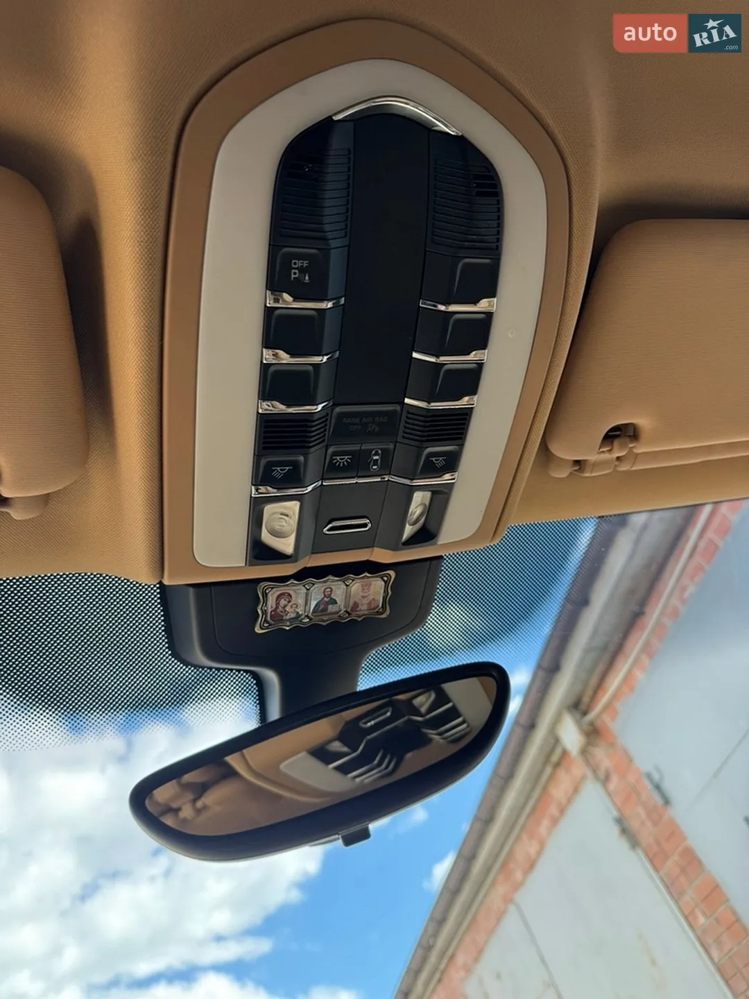 2012 Porsche Cayenne - мініатюра 11