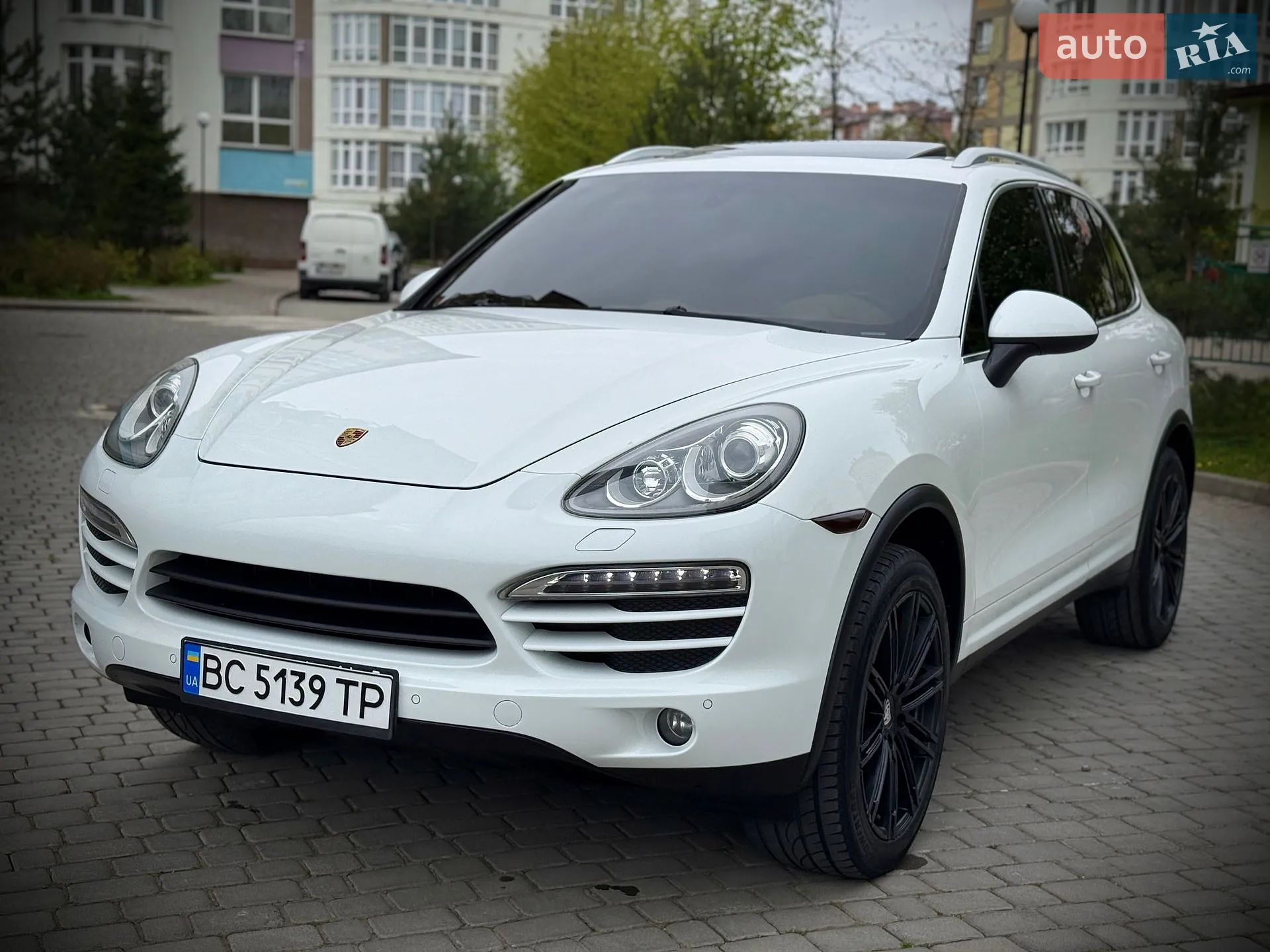 2012 Porsche Cayenne - мініатюра 12