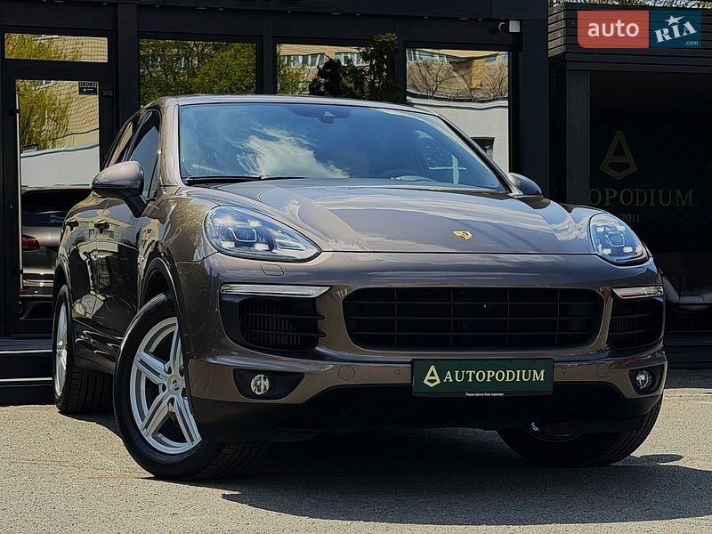 Porsche Cayenne 2016