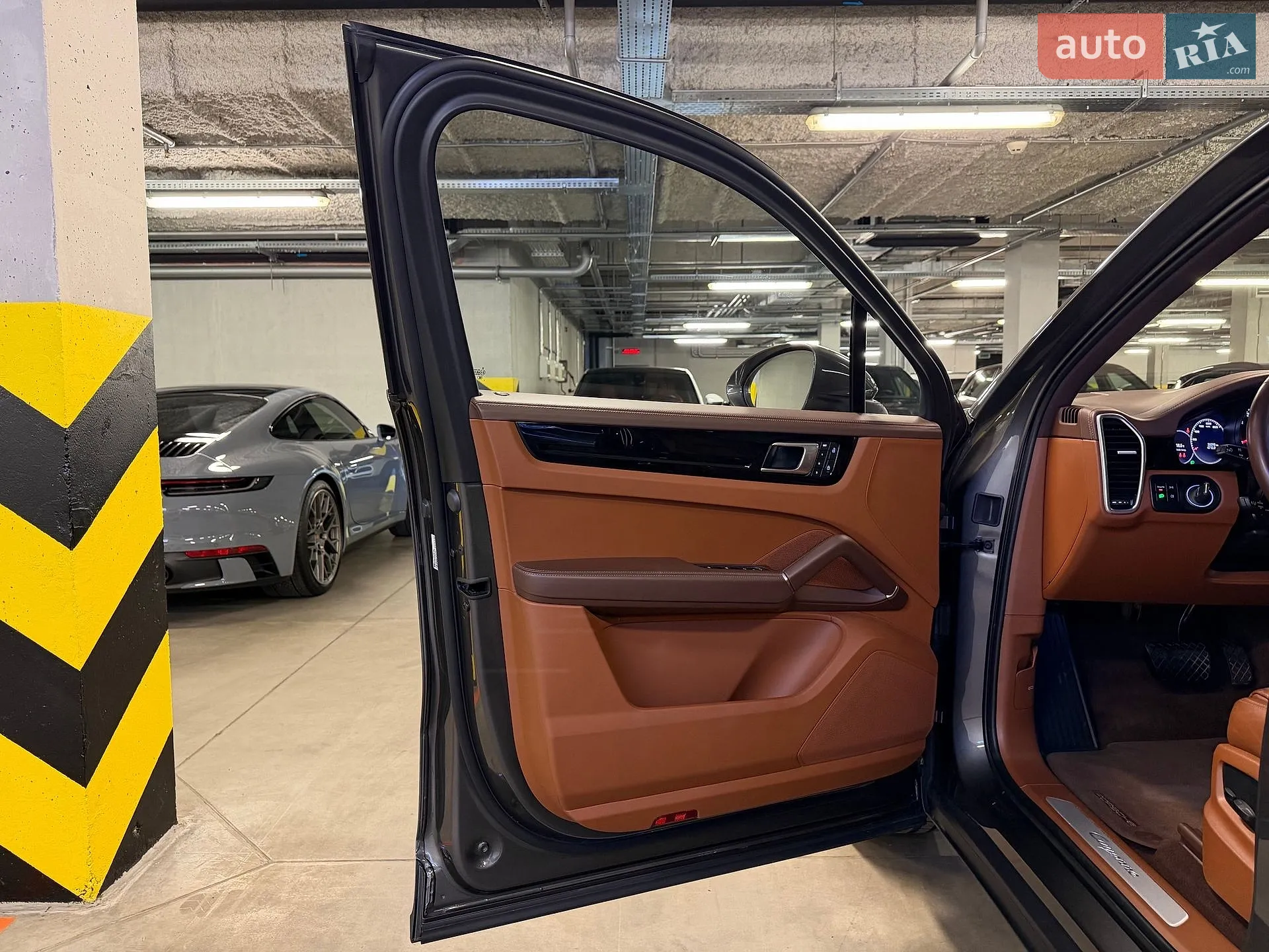 2022 Porsche Cayenne - мініатюра 33