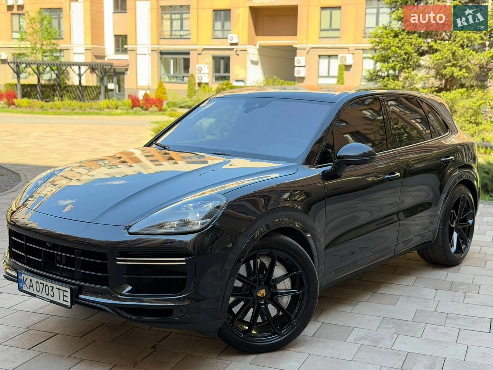 2019 Porsche Cayenne - мініатюра 3