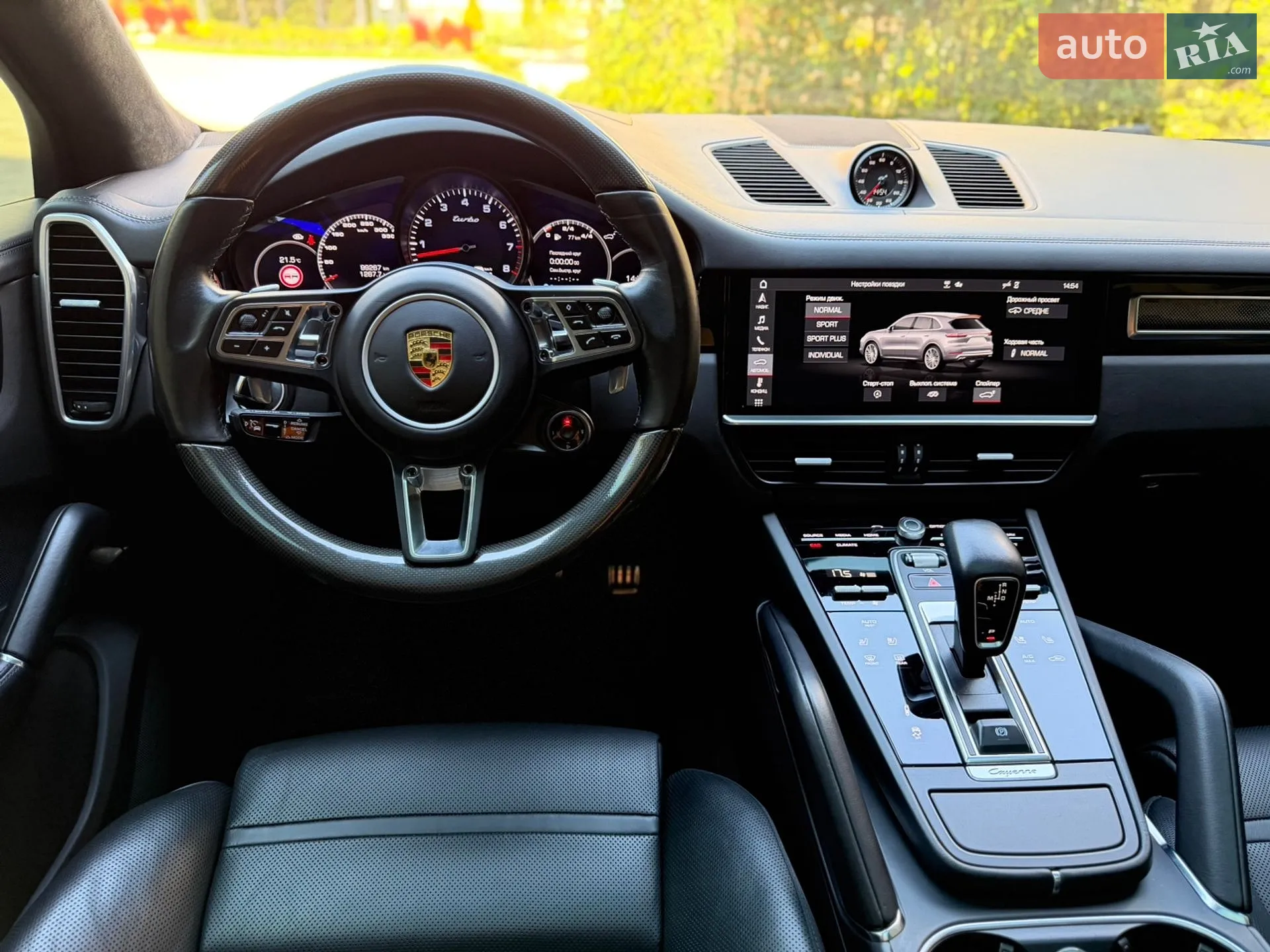 2019 Porsche Cayenne - мініатюра 24