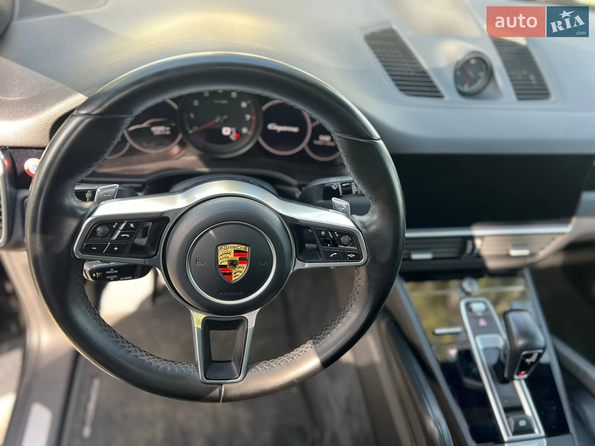 2018 Porsche Cayenne - мініатюра 12