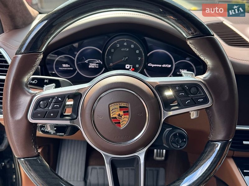 Внедорожник / Кроссовер Porsche Cayenne 2021 в Киеве