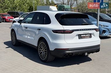 Внедорожник / Кроссовер Porsche Cayenne 2022 в Львове