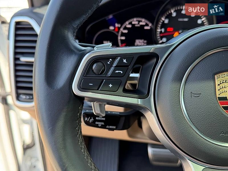 Внедорожник / Кроссовер Porsche Cayenne 2022 в Львове
