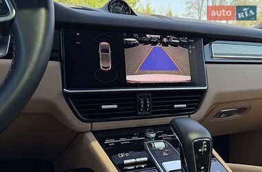 Внедорожник / Кроссовер Porsche Cayenne 2022 в Львове