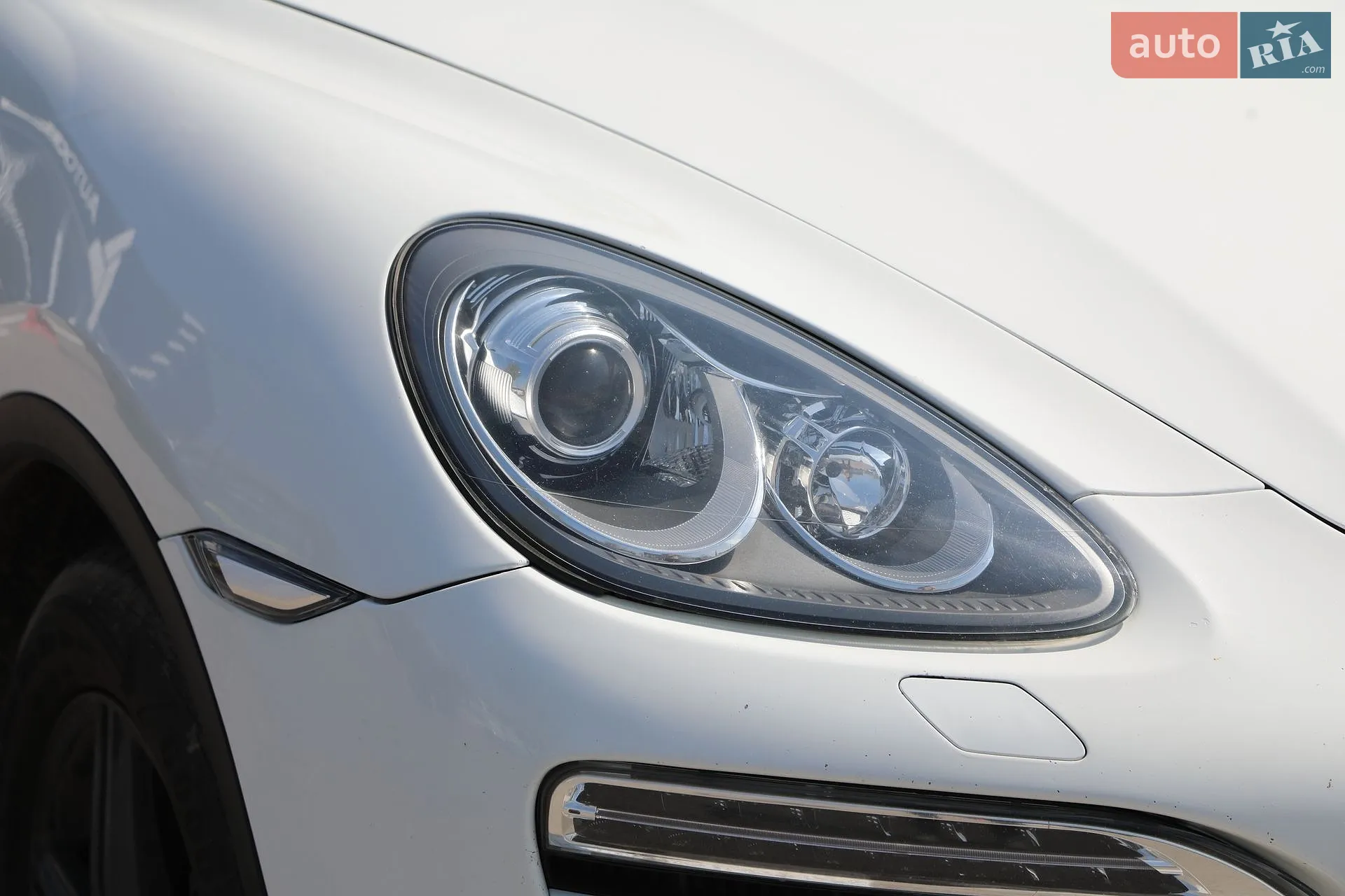 2013 Porsche Cayenne - мініатюра 5