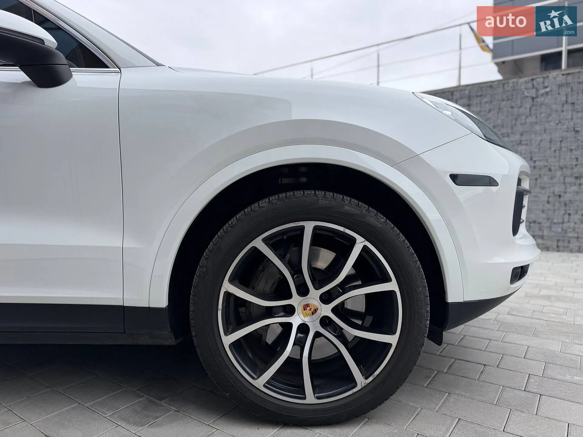 2019 Porsche Cayenne - мініатюра 9