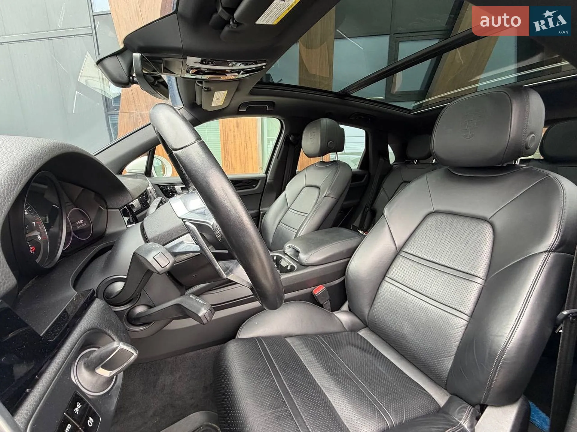2019 Porsche Cayenne - мініатюра 16