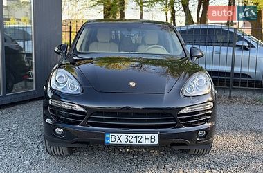 Внедорожник / Кроссовер Porsche Cayenne 2013 в Хмельницком