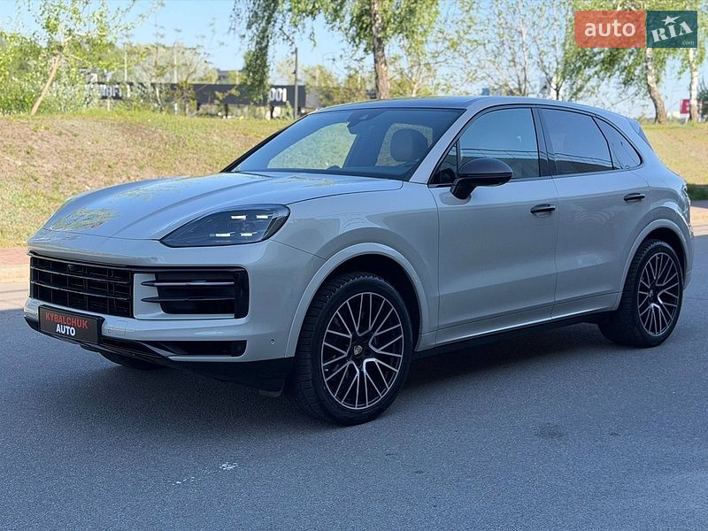 Porsche Cayenne 2023