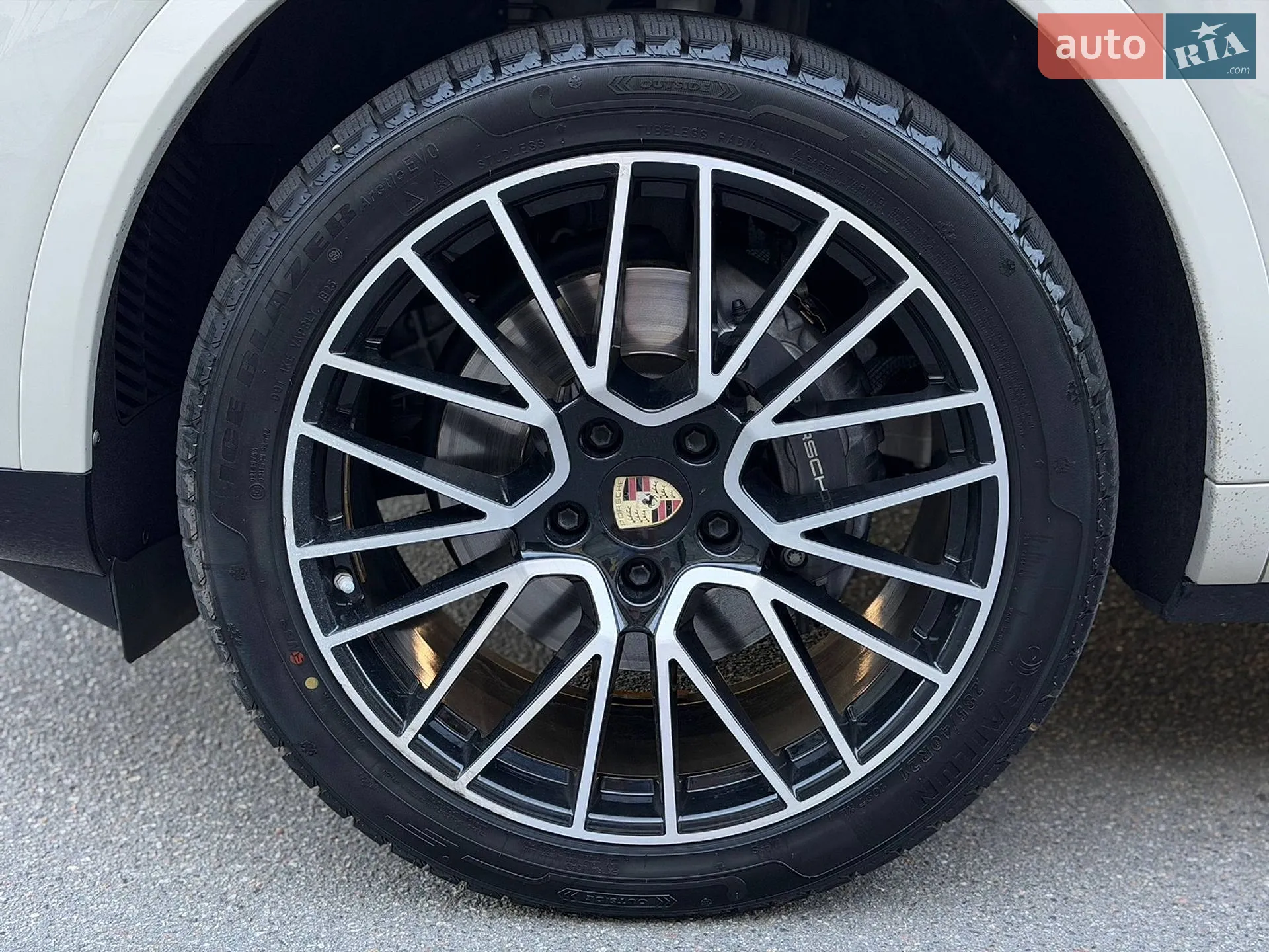 2023 Porsche Cayenne - мініатюра 32