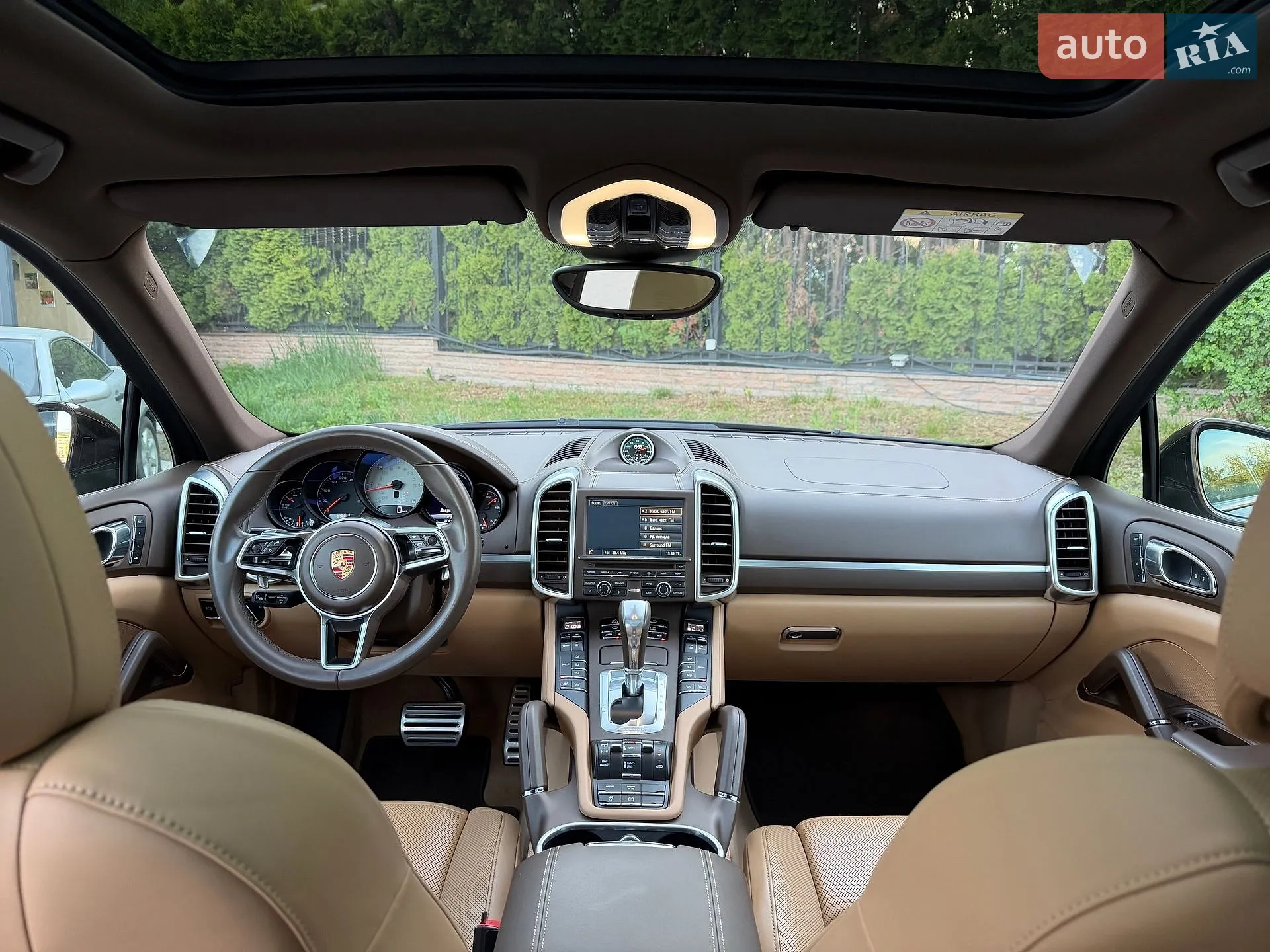 2015 Porsche Cayenne - мініатюра 26