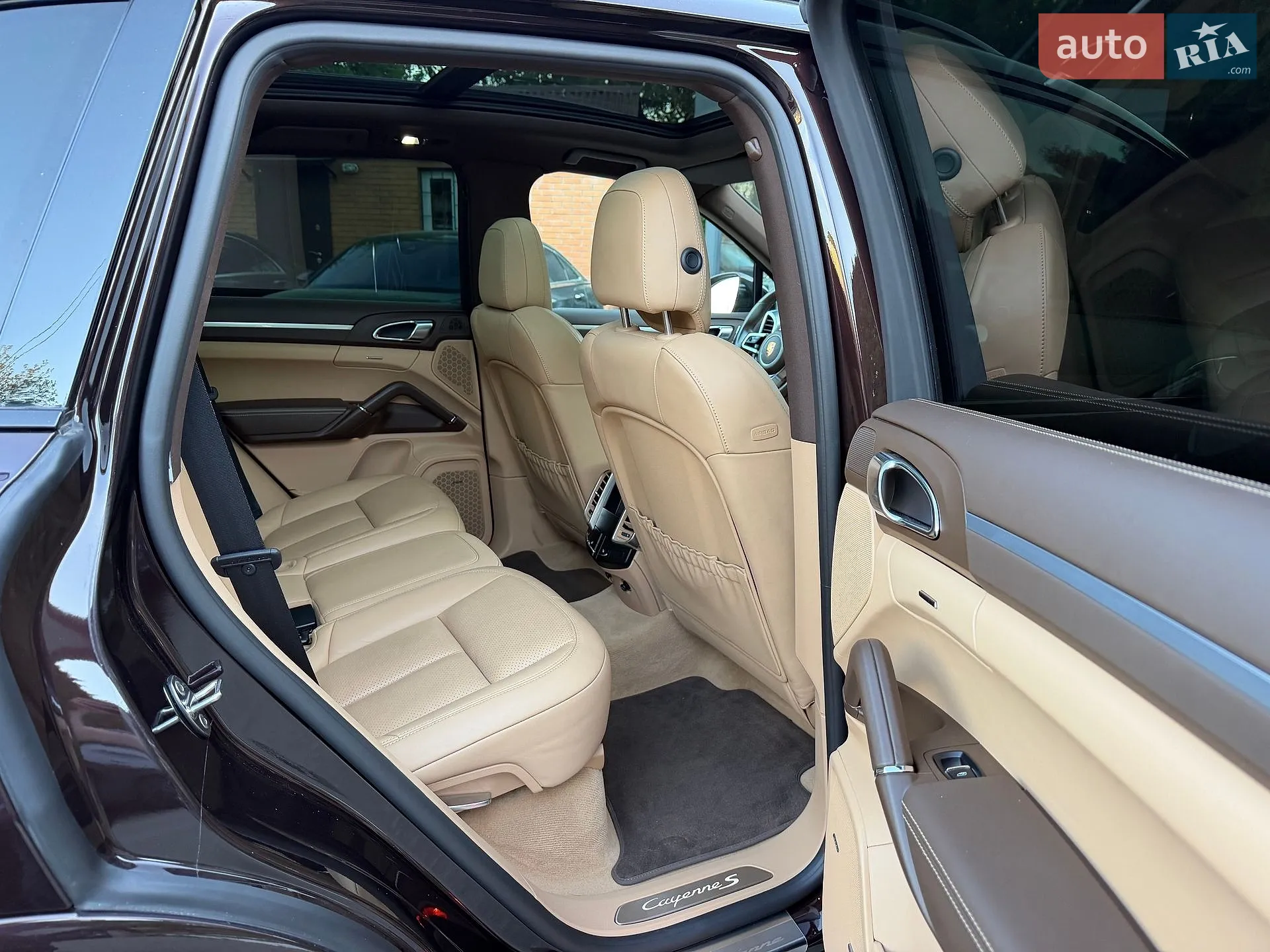 2015 Porsche Cayenne - мініатюра 39