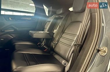 Внедорожник / Кроссовер Porsche Cayenne 2018 в Львове