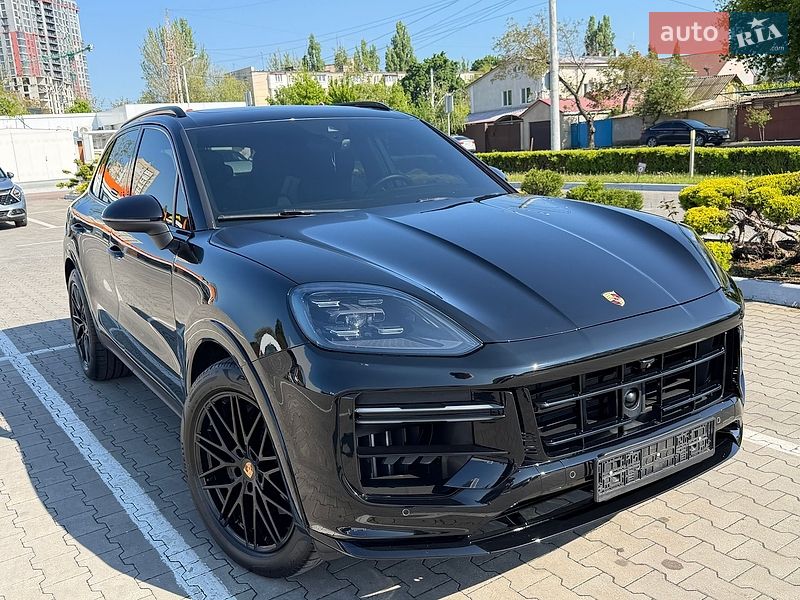 Позашляховик / Кросовер Porsche Cayenne 2024 в Одесі