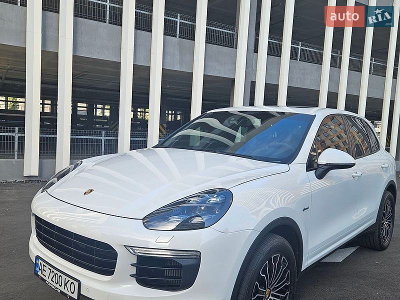 Porsche Cayenne 2015