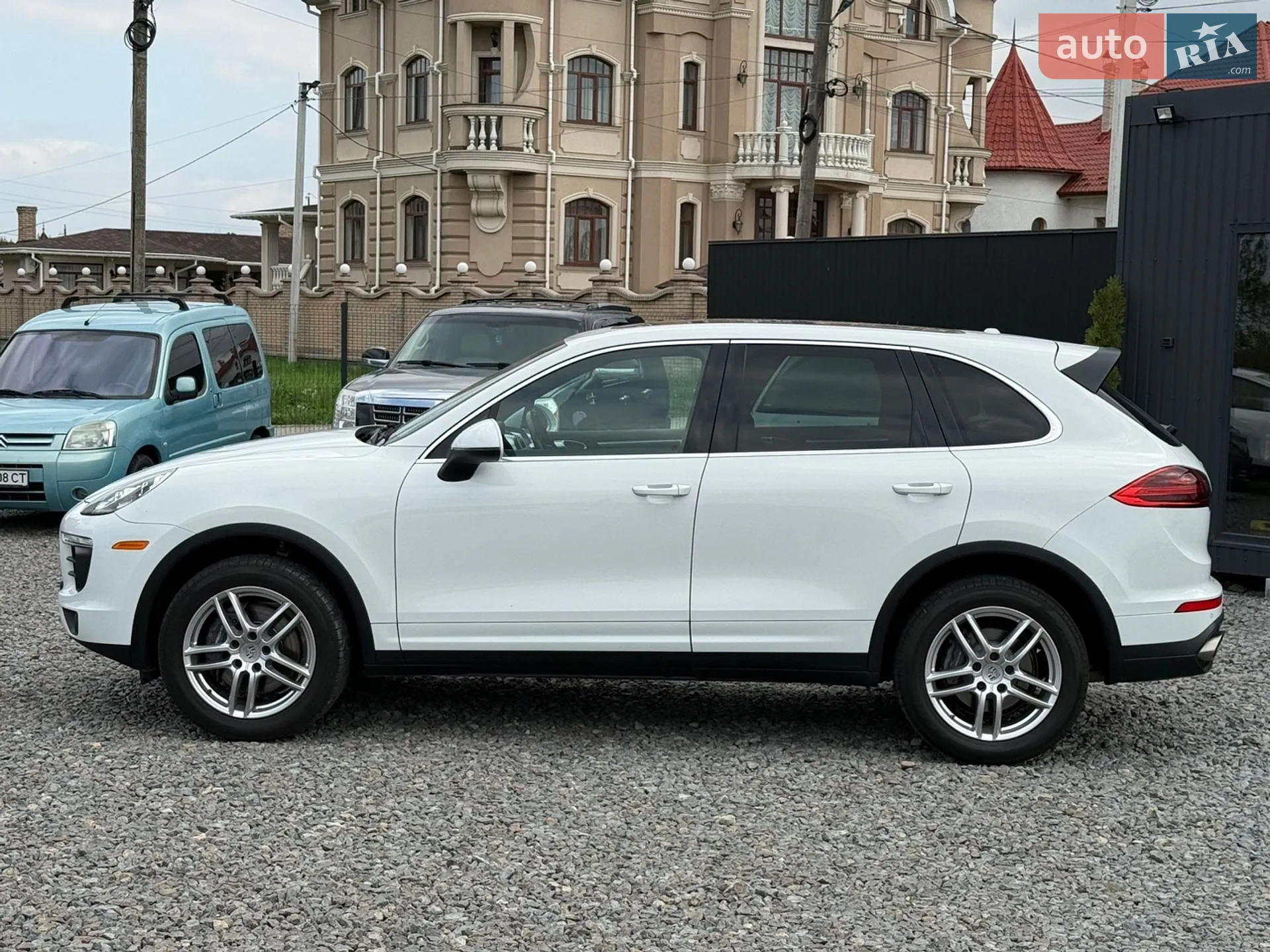 2015 Porsche Cayenne - мініатюра 13