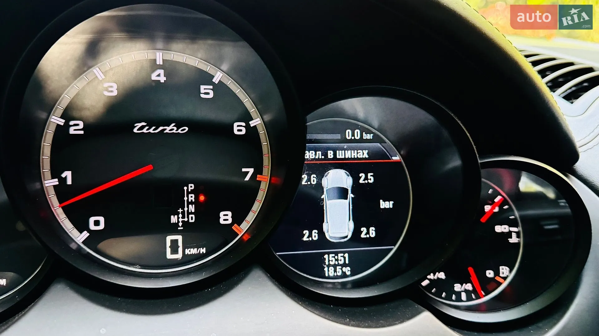 2010 Porsche Cayenne - мініатюра 184