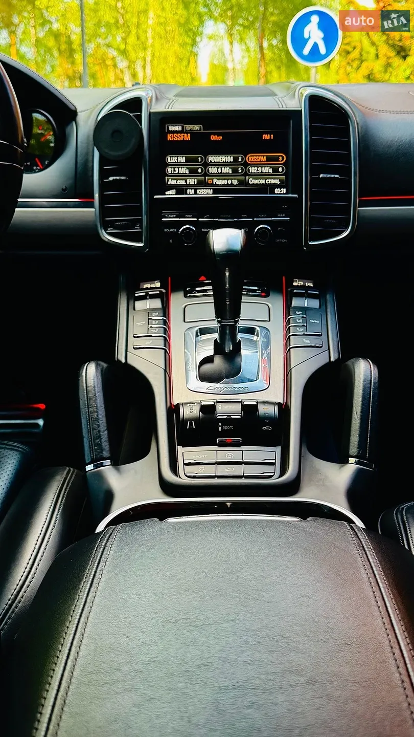 2010 Porsche Cayenne - мініатюра 193