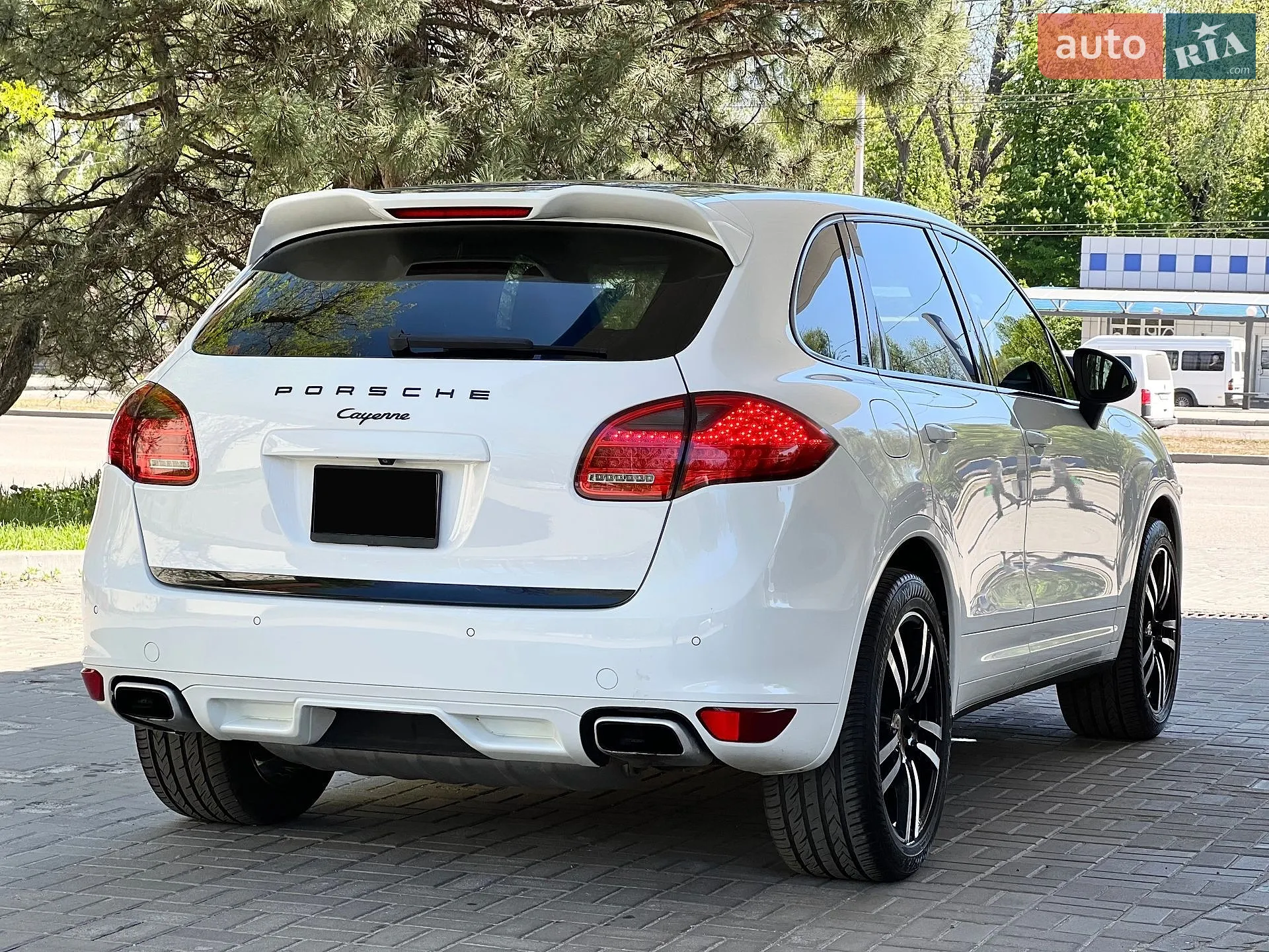 2012 Porsche Cayenne - мініатюра 19