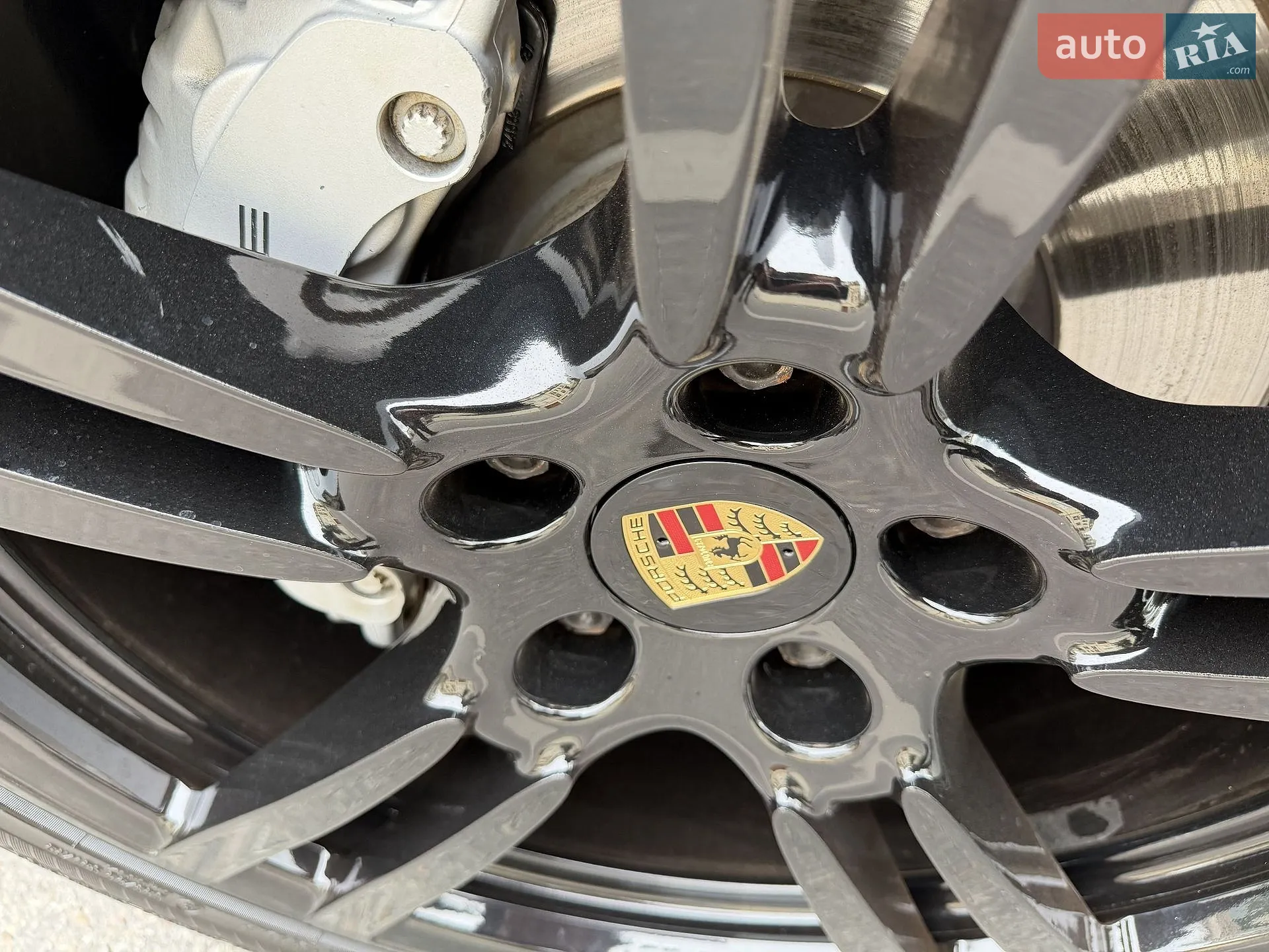 2011 Porsche Cayenne - мініатюра 27