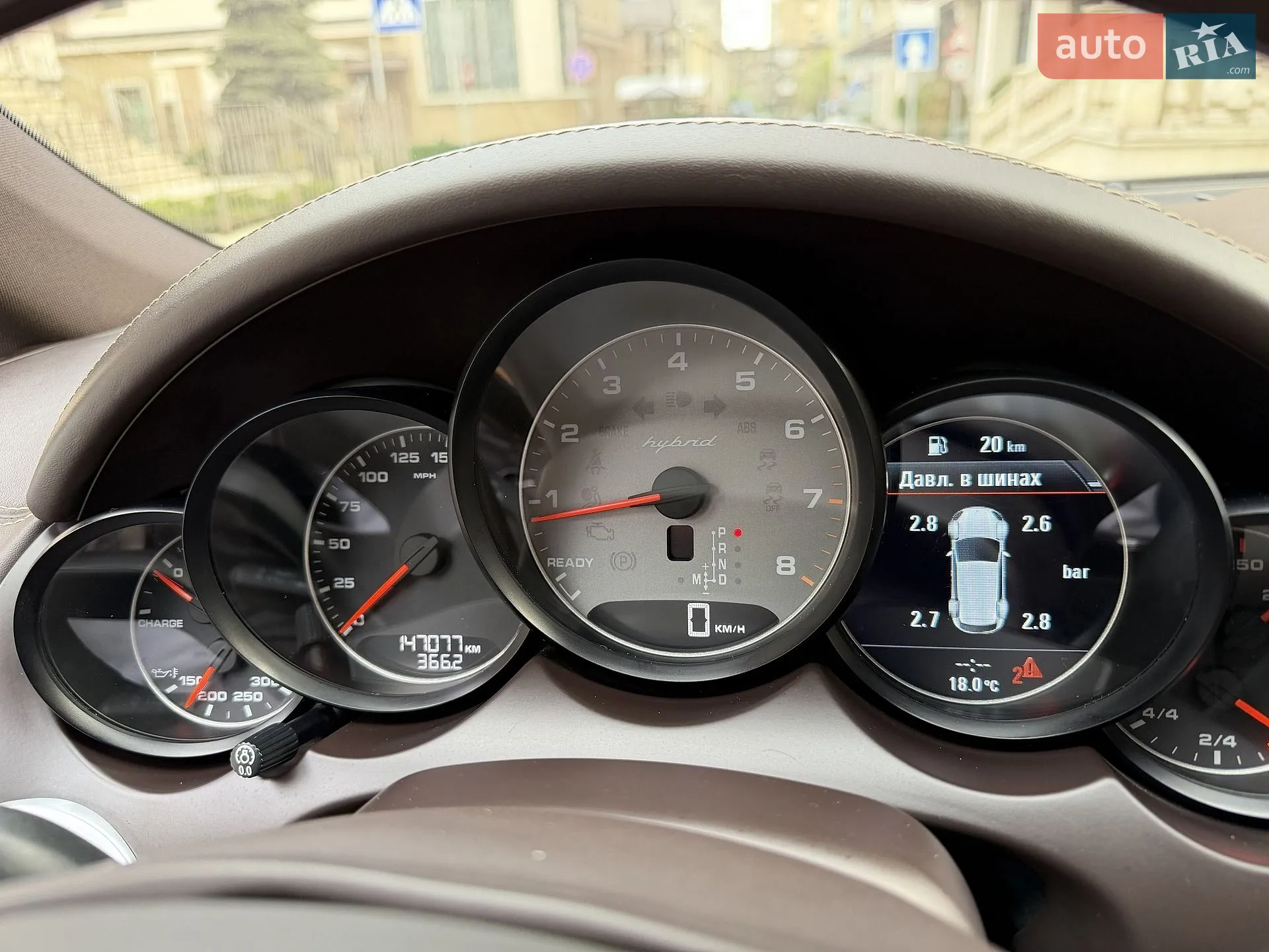 2011 Porsche Cayenne - мініатюра 42