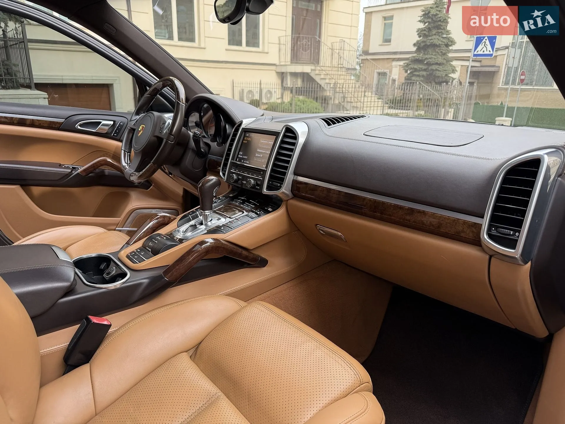 2011 Porsche Cayenne - мініатюра 62