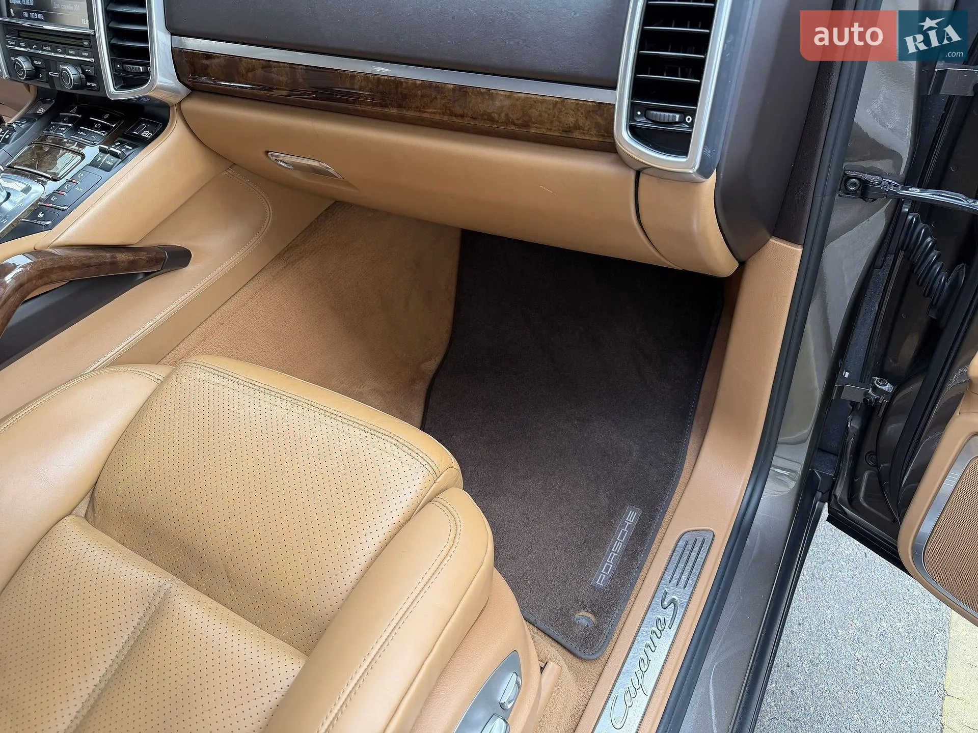 2011 Porsche Cayenne - мініатюра 67