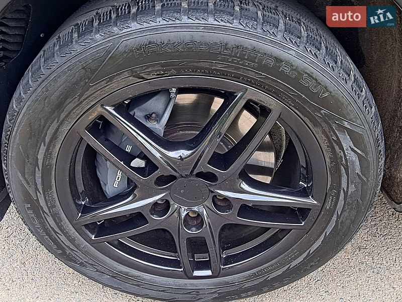 Внедорожник / Кроссовер Porsche Cayenne 2014 в Житомире