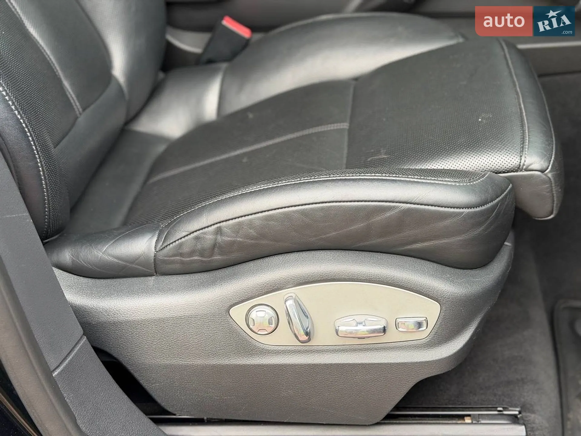 2013 Porsche Cayenne - мініатюра 32